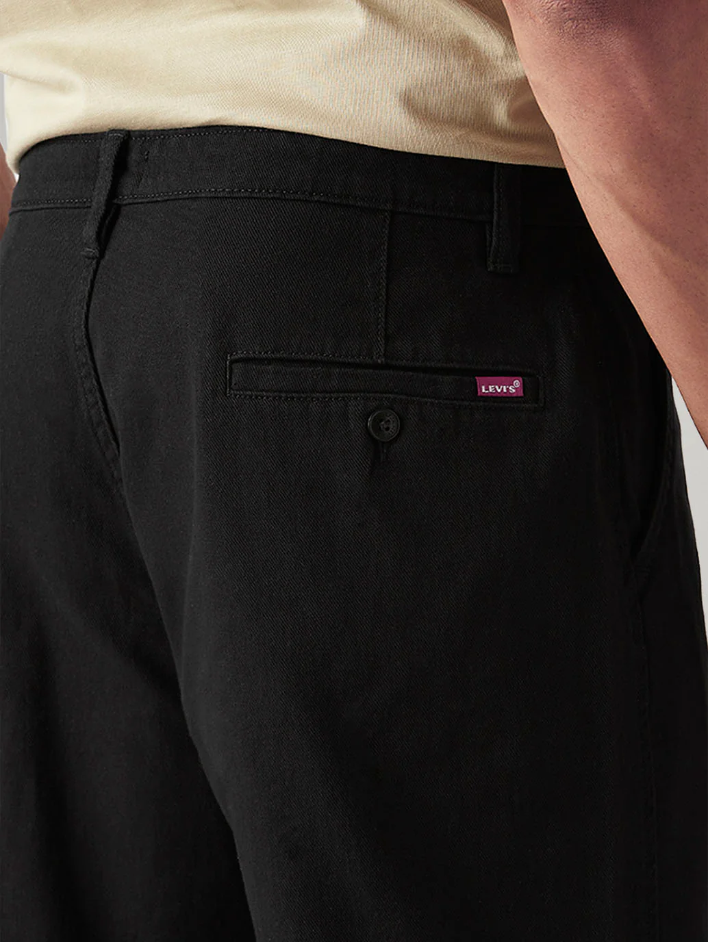 Men's Black Loose Fit Mid Rise Chinos - Image 4