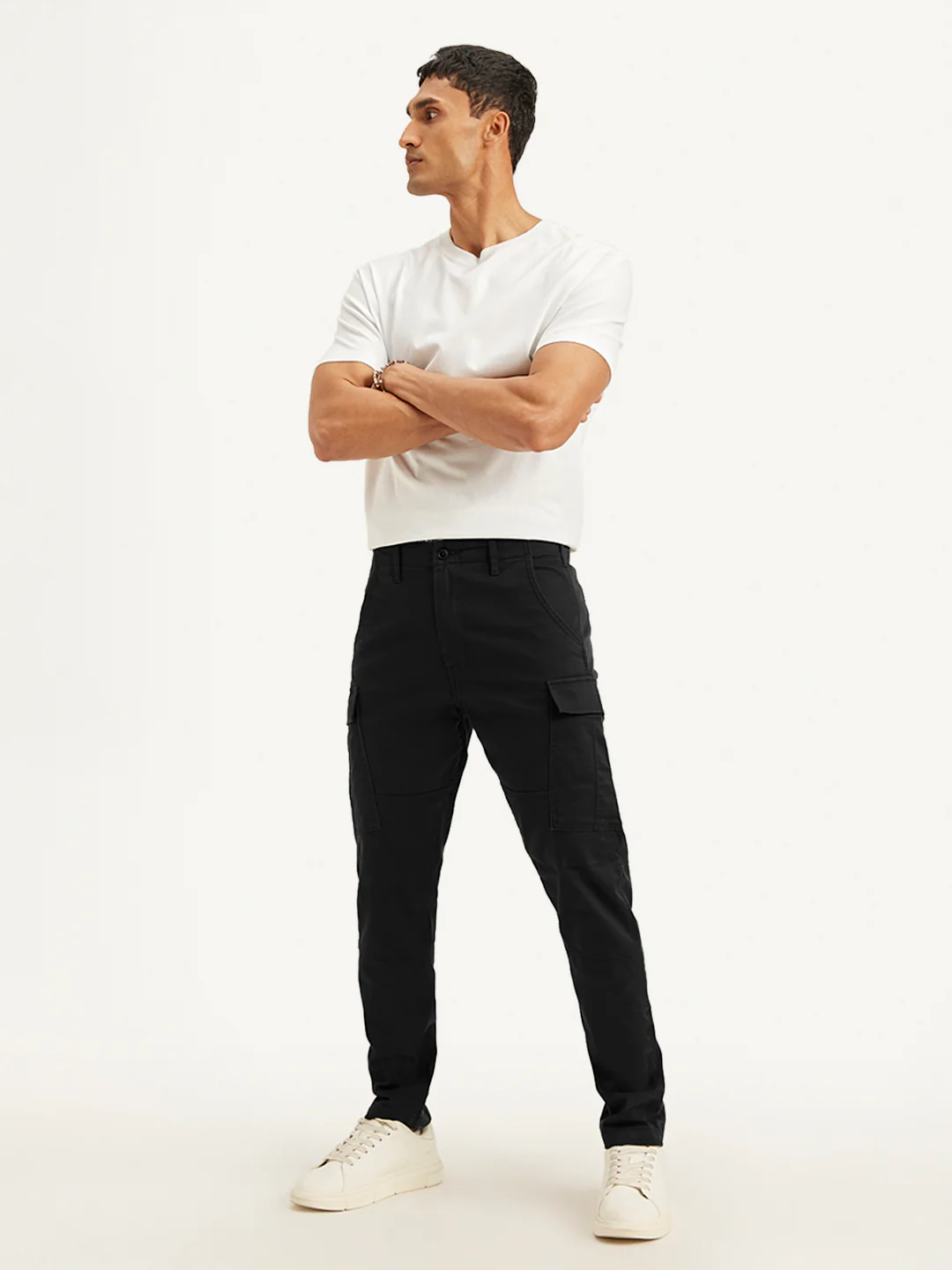 Men's Black Relaxed Fit Cargo Trousers