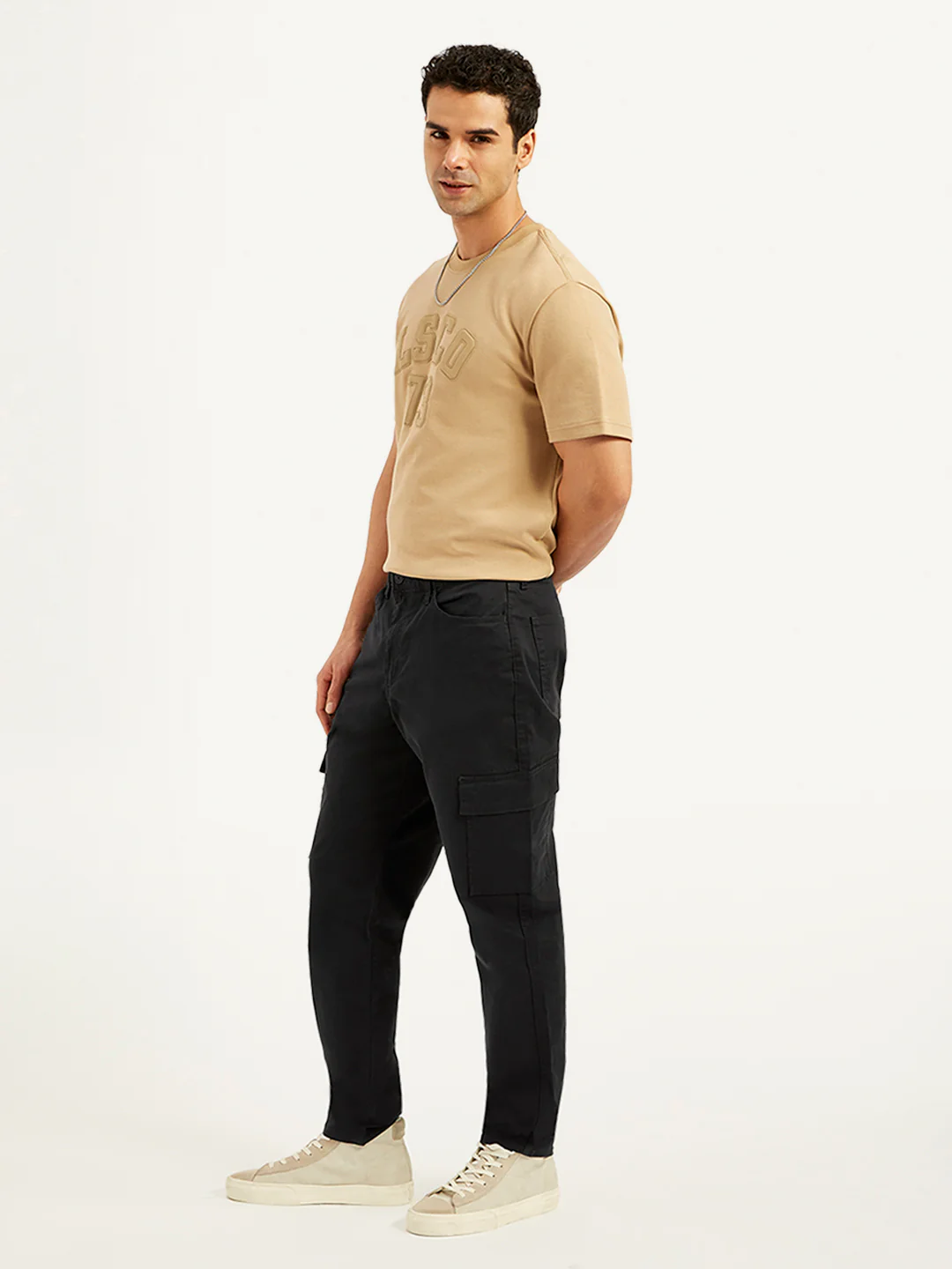 Men's Black Straight Fit Cargo Trousers - Image 4