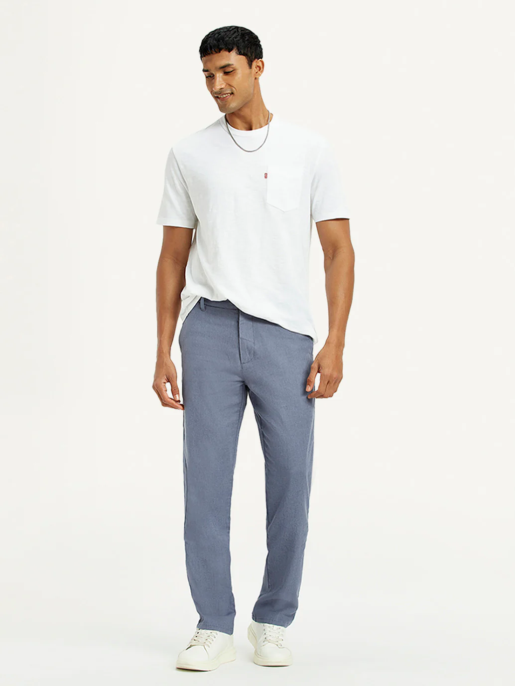 Men's Blue Relaxed Straight Fit Mid Rise Linen Trousers - Image 4