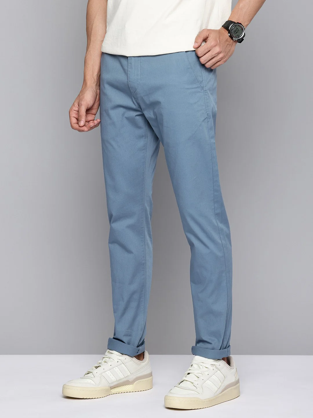 Men's 512 Blue Slim Tapered Fit Trousers - Image 3