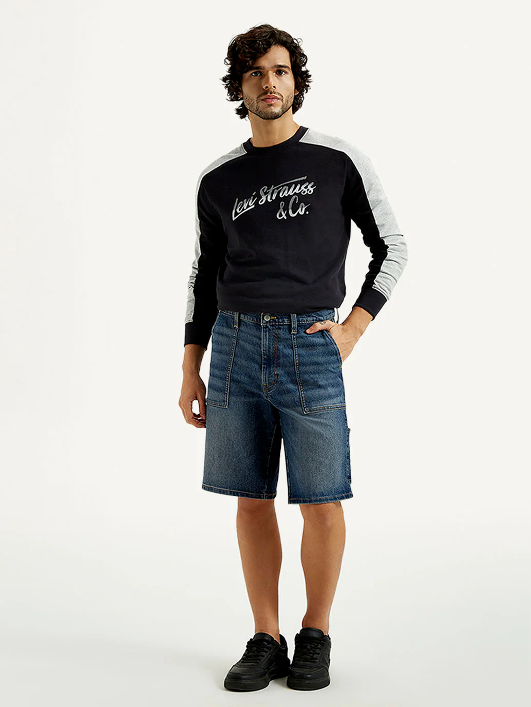 Men's Blue Solid Loose Fit Shorts