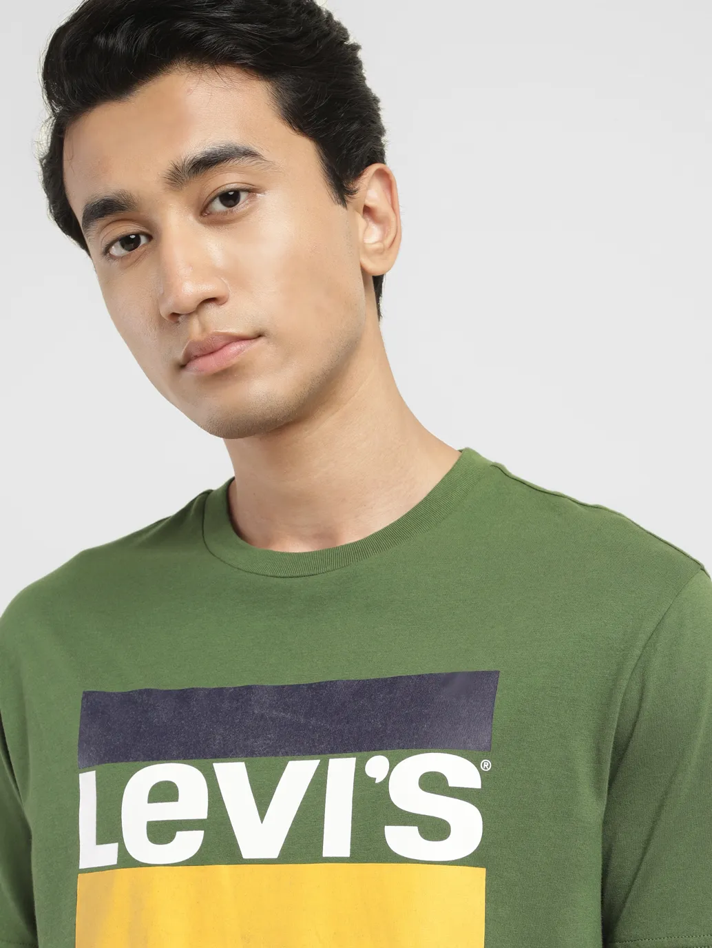 Men's Brand Logo Slim Fit T-shirt - Image 5
