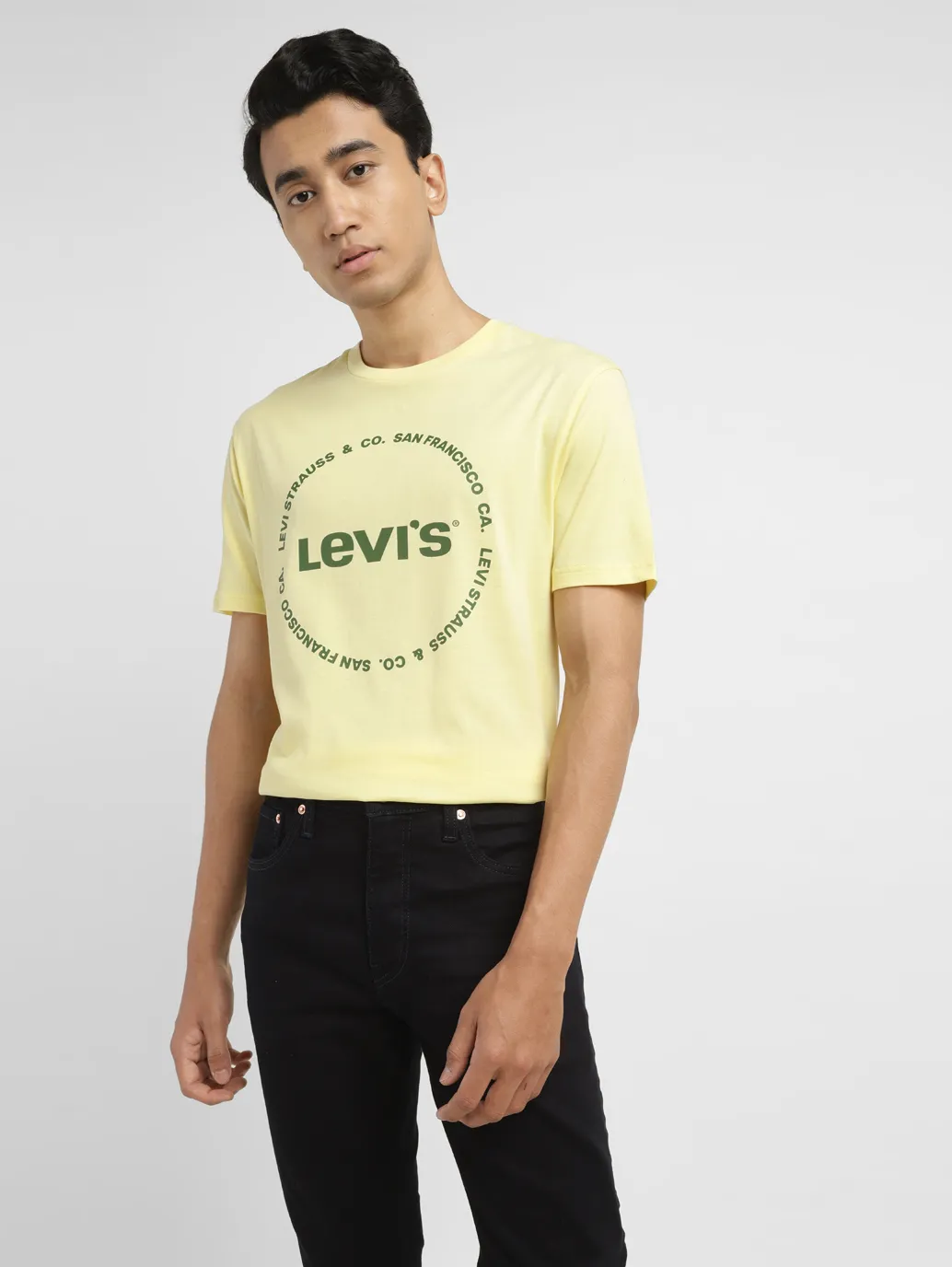Men's Brand Logo Slim Fit T-shirt - Image 6