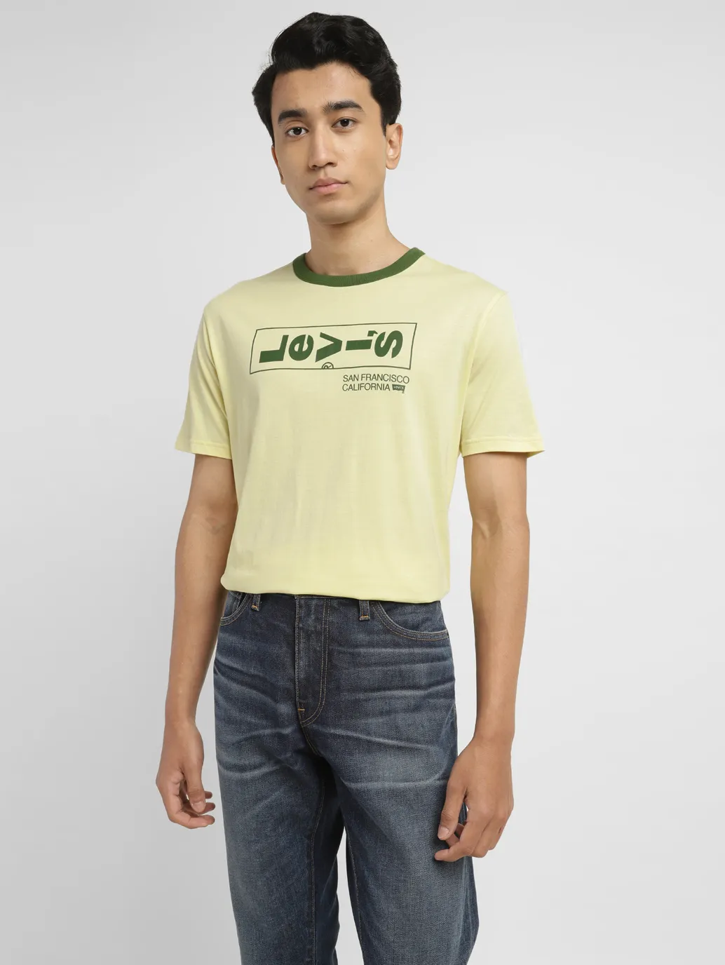 Men's Brand Logo Slim Fit T-shirt - Image 6