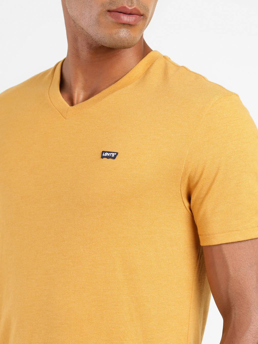 Men's Solid V Neck T-shirt - Image 6