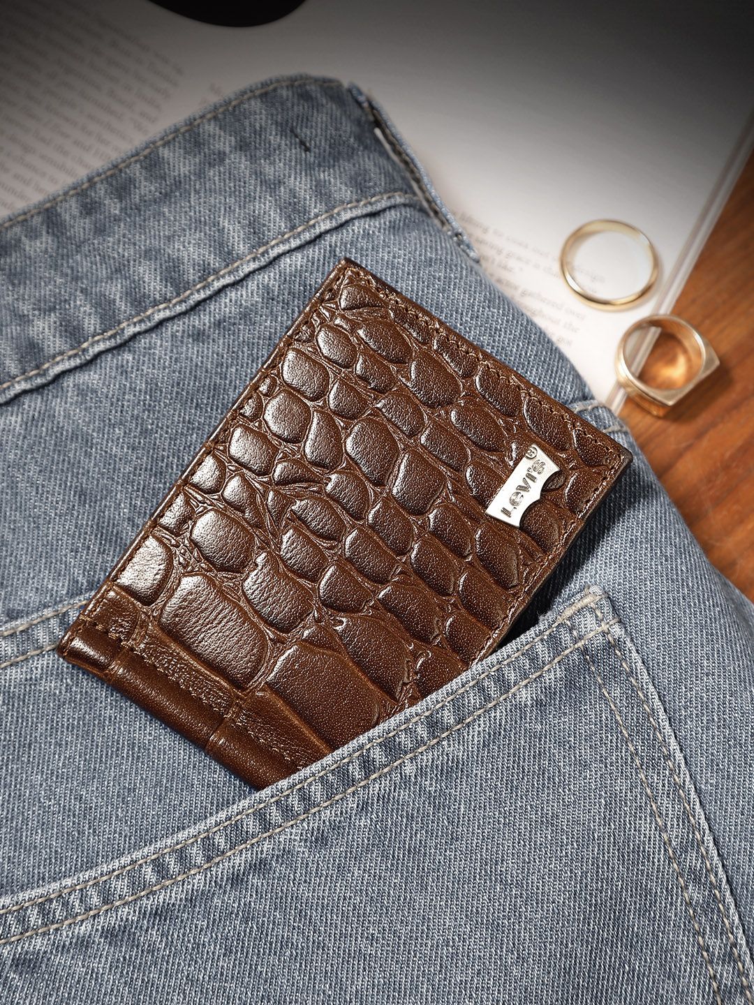 Men's Brown Textured Card Holder