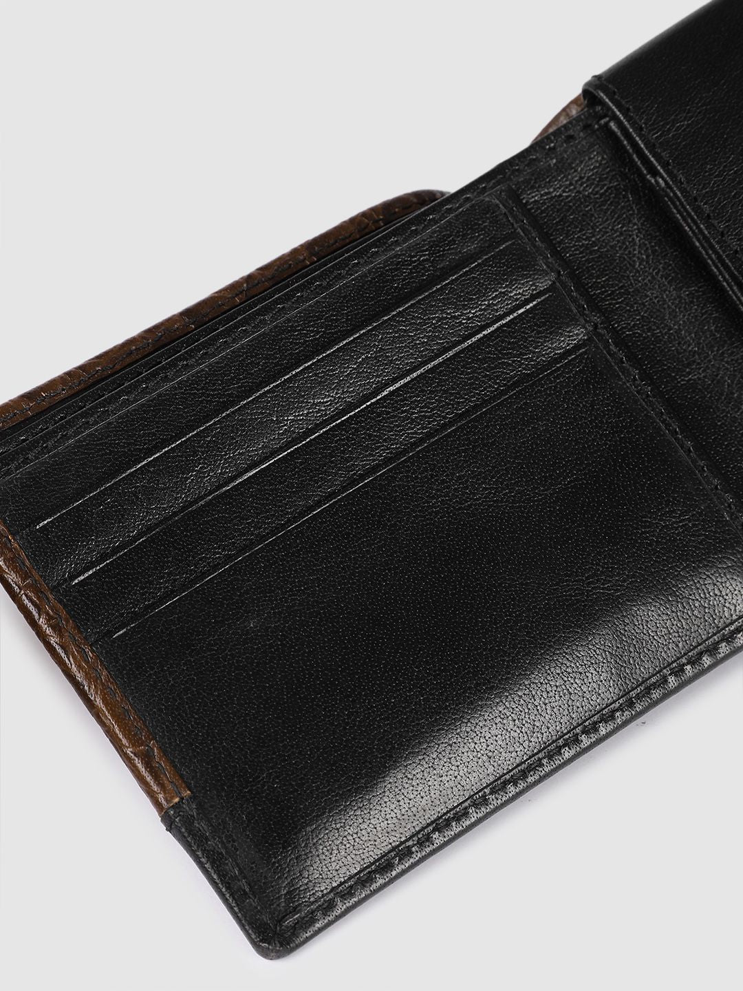 Men's Brown Textured Card Holder - Image 5