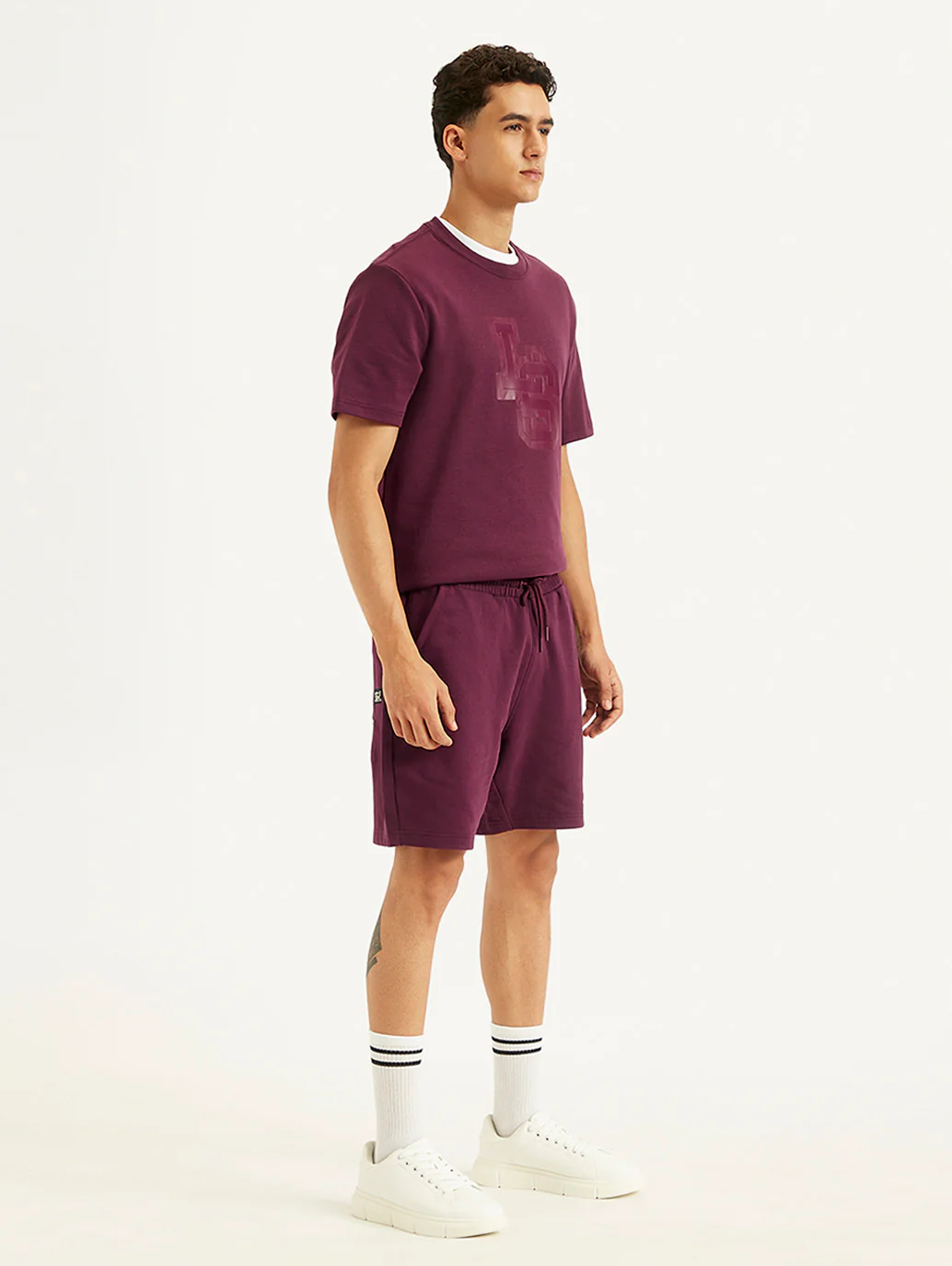 Men's Burgundy Regular Fit Shorts - Image 2
