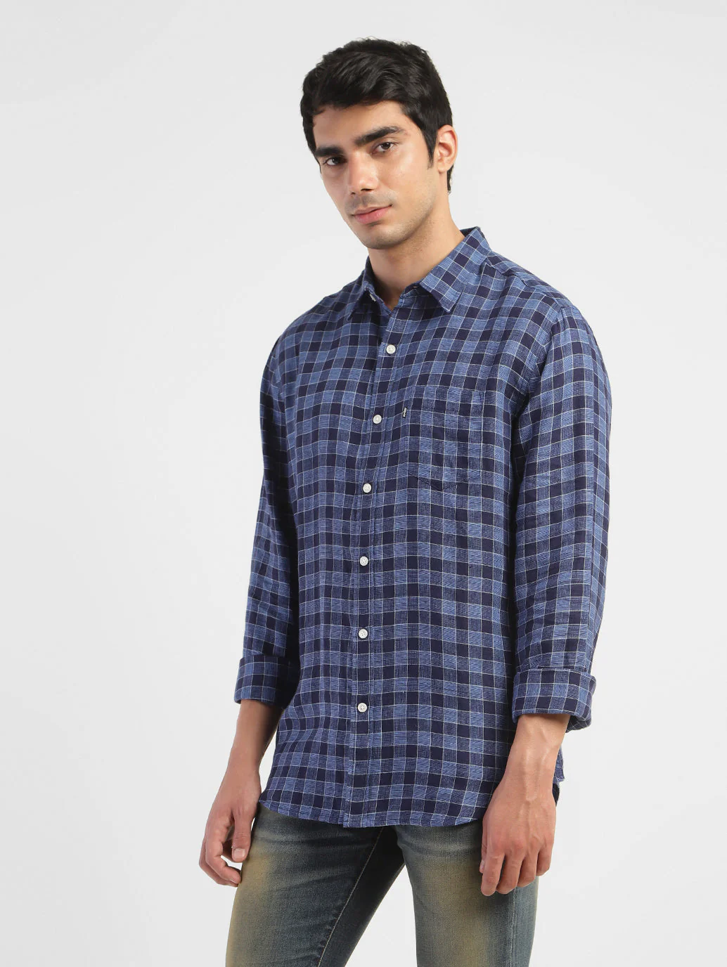 Men's Checkered Spread Collar Linen Shirt - Image 4