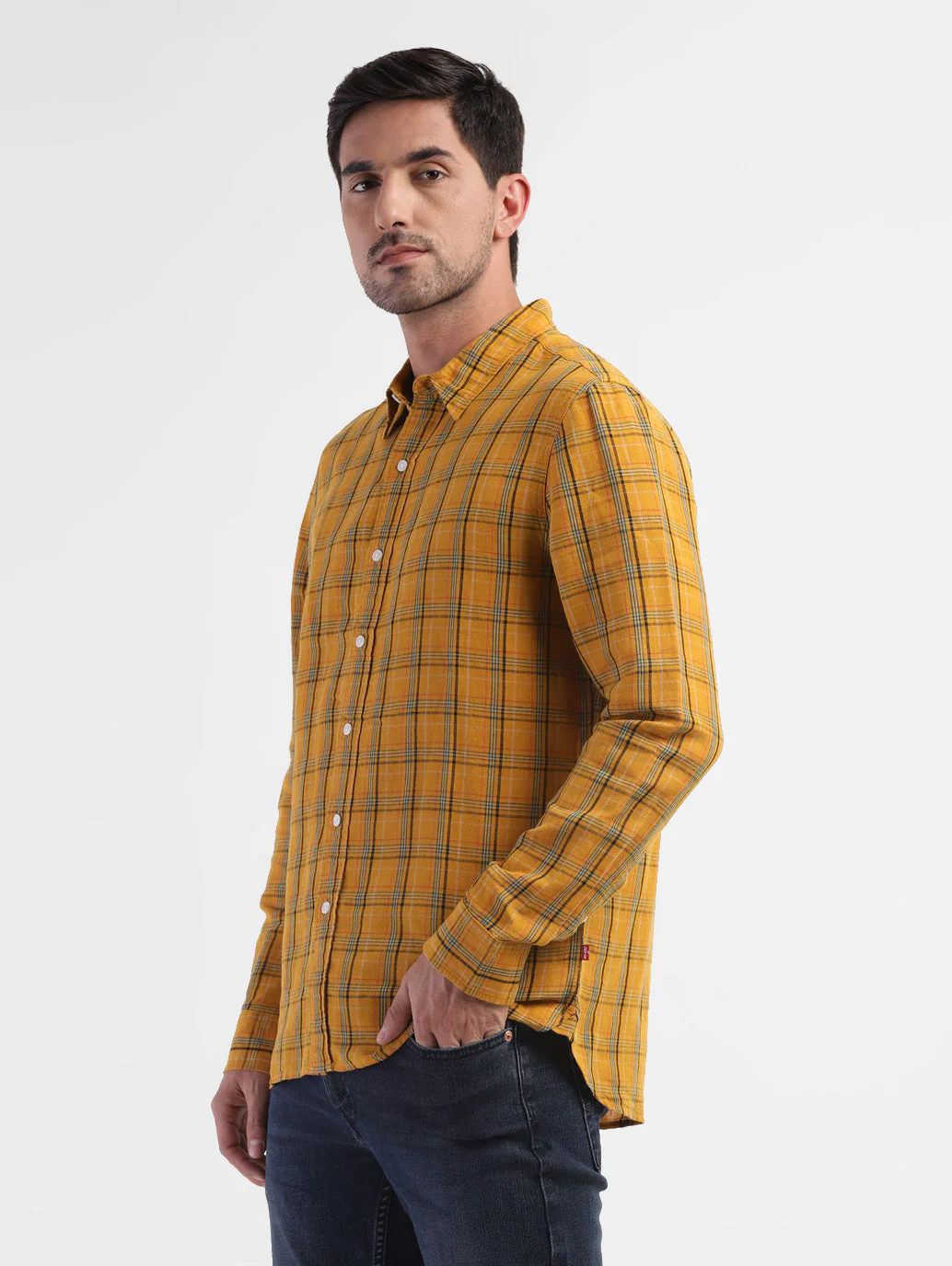 Men's Checkered Spread Collar Linen Shirt - Image 4