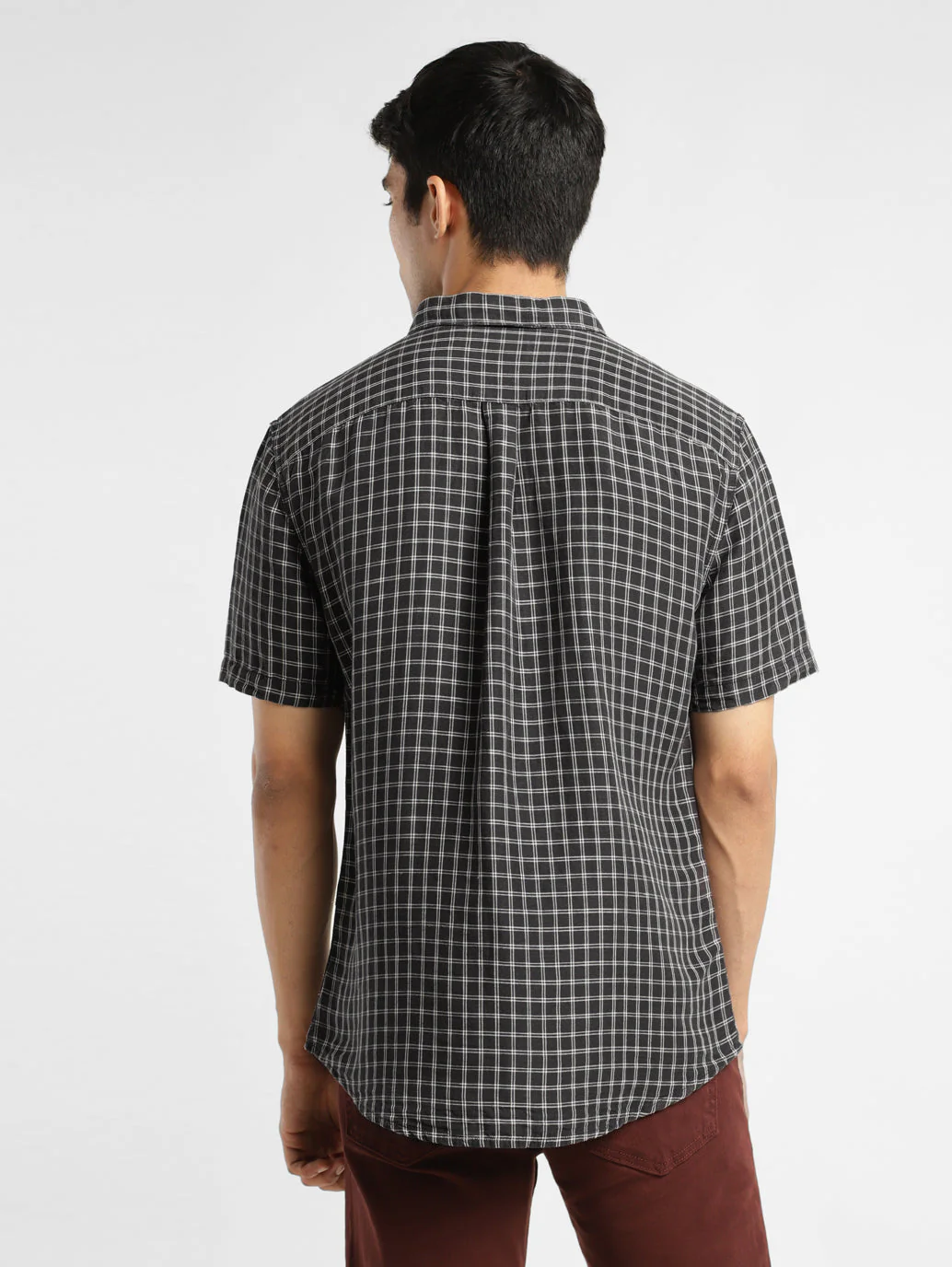Men's Checkered Spread Collar Linen Shirt - Image 3