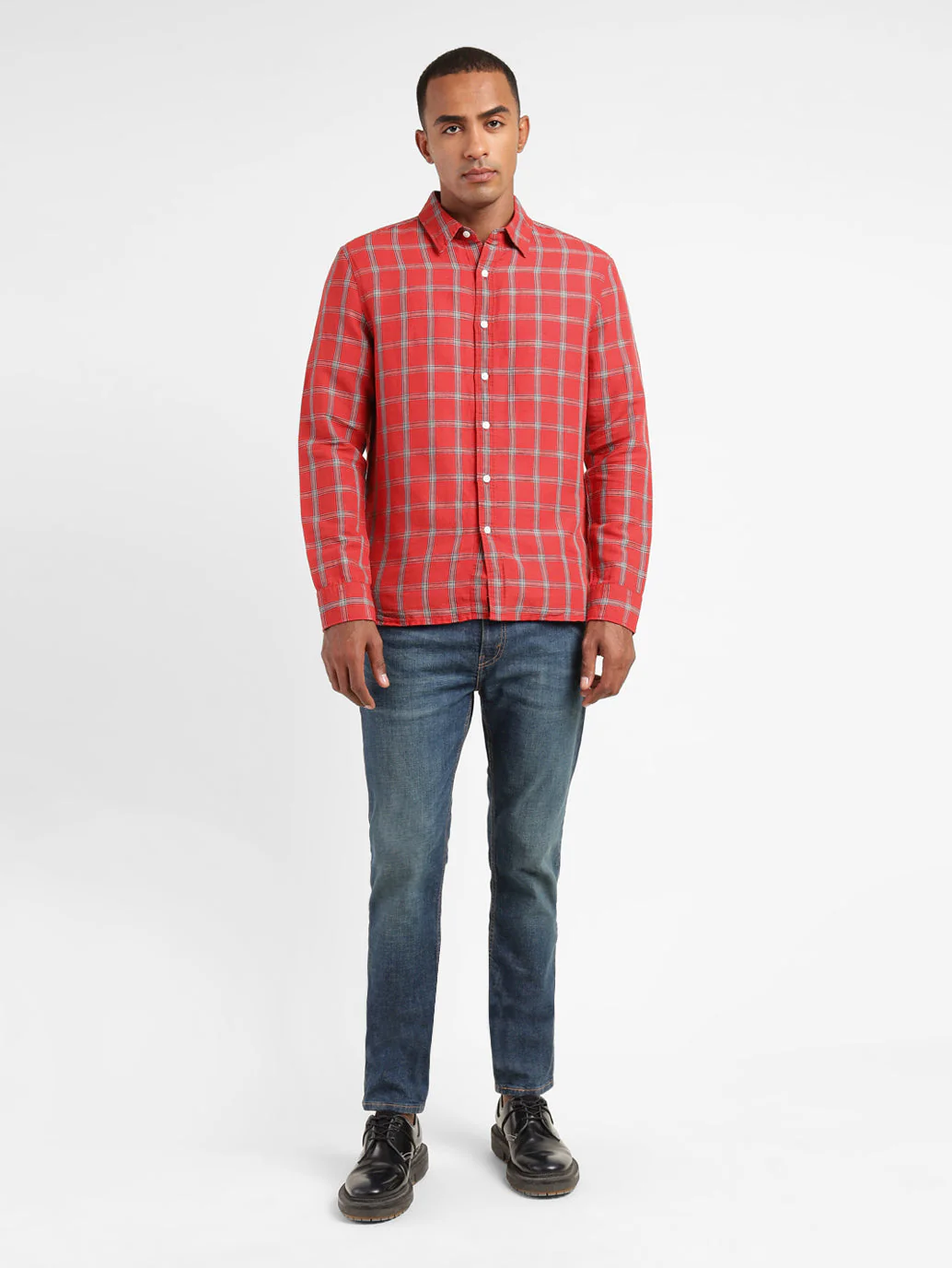 Men's Checkered Spread Collar Linen Shirt - Image 5