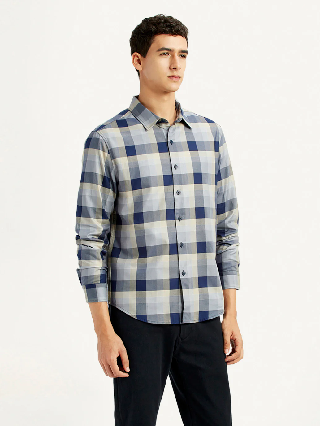 Men's Checkered Grey Slim Fit Shirt - Image 4