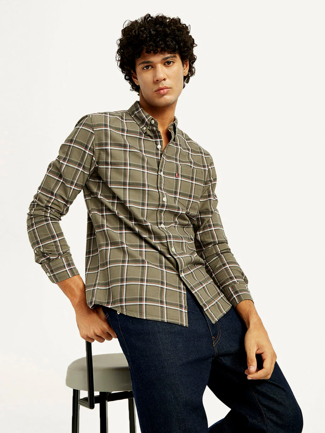Men's Checkered Slim Fit Oxford Shirt - Image 5