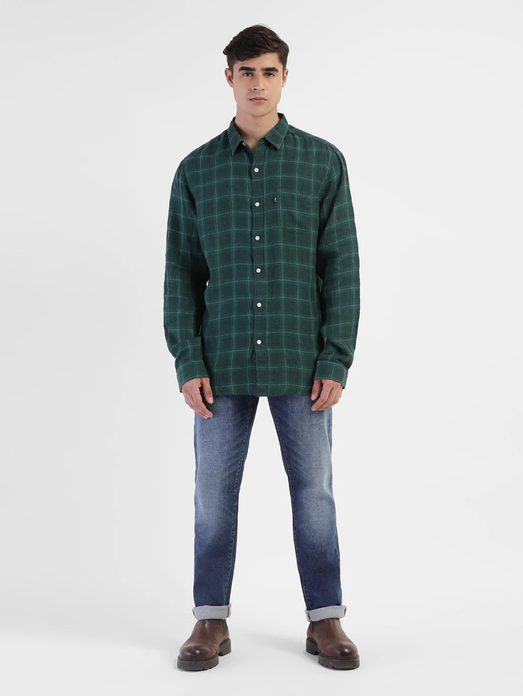 Men's Checkered Spread Collar Linen Shirt - Image 5