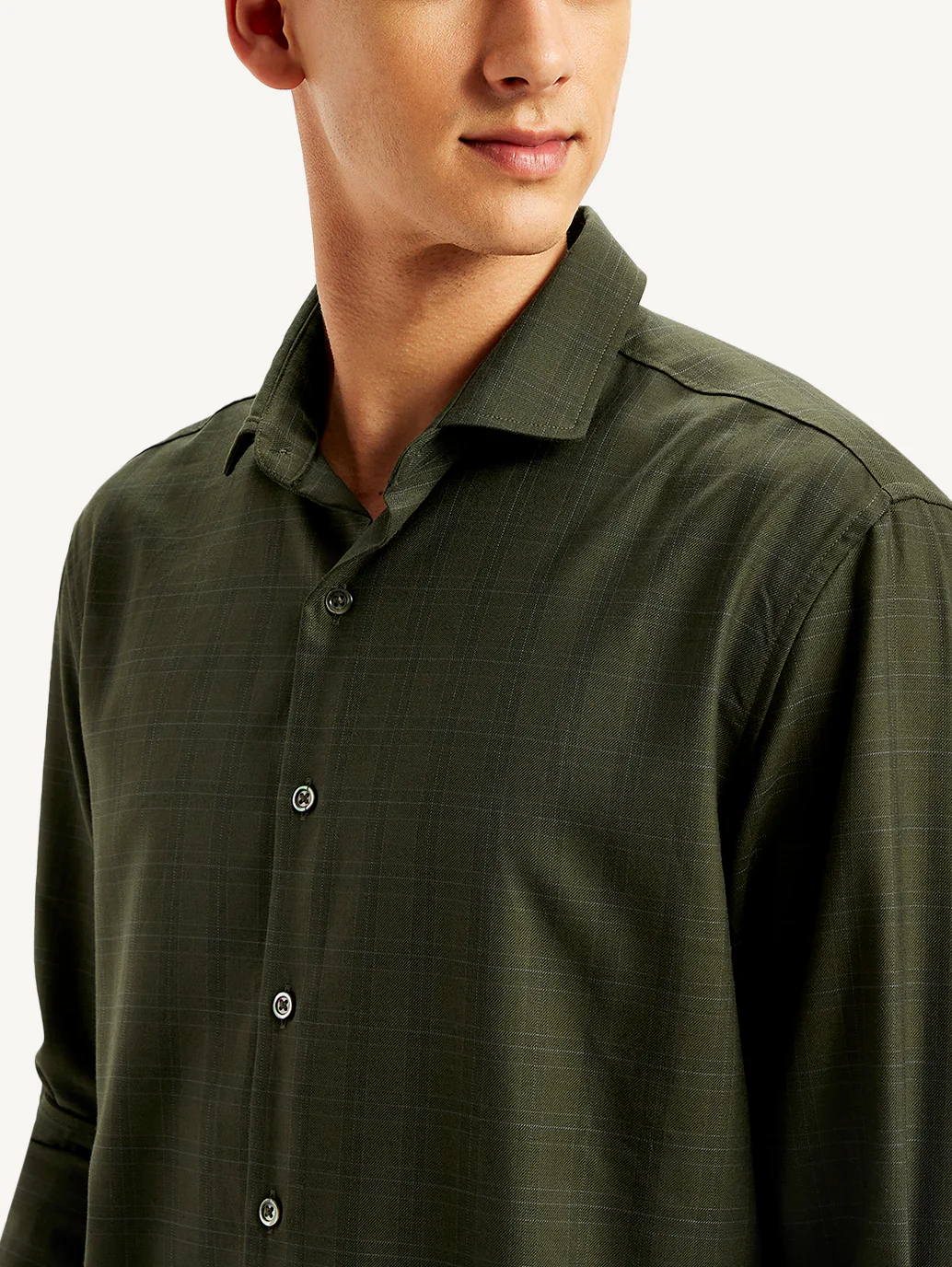 Men's Redloop Checkered Spread Collar Shirt - Image 5