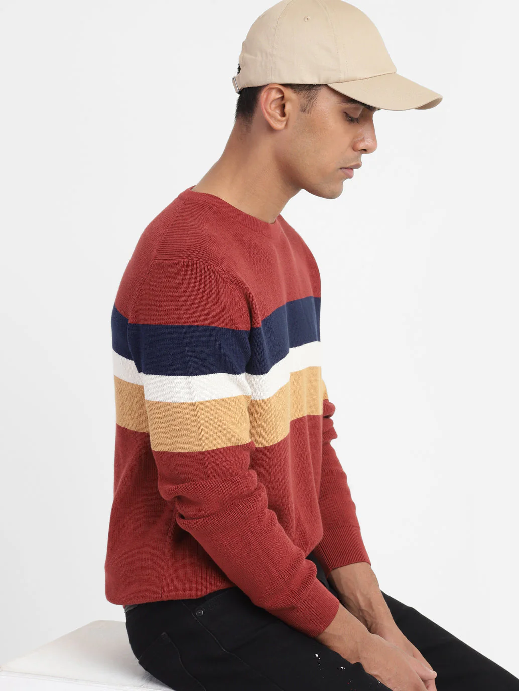 Men's Colorblock Crew Neck Sweater - Image 2
