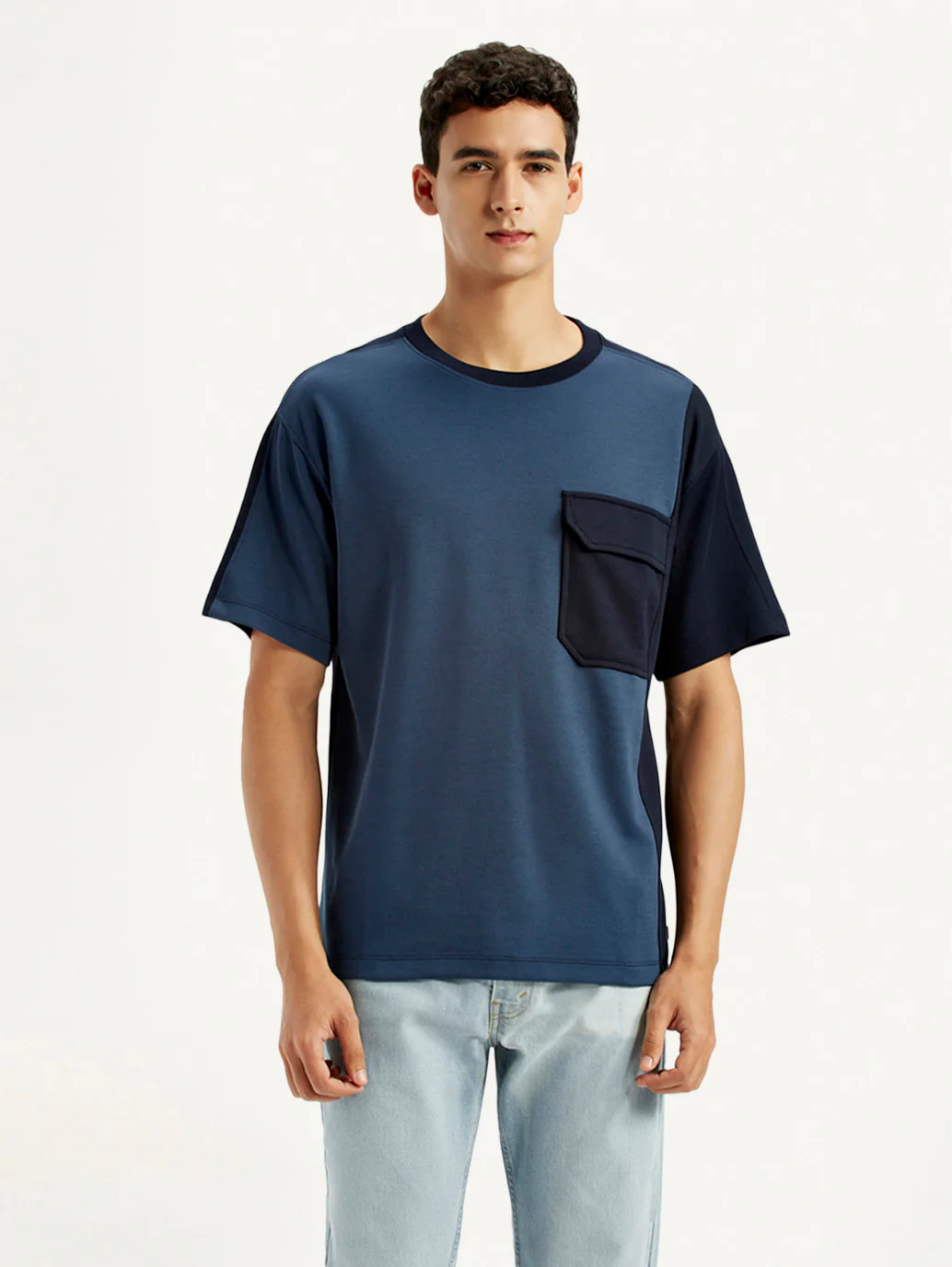 Men's Colorblock Blue Crew Neck T-shirt - Image 2