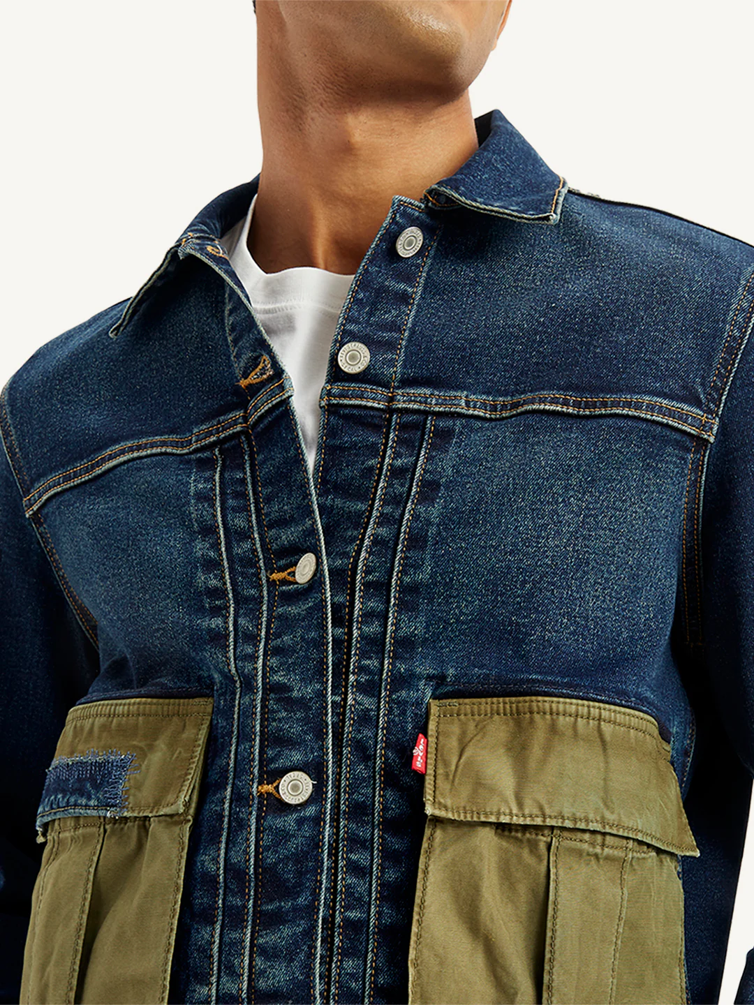 Men's Colorblock Navy Spread Collar Denim Jacket - Image 4