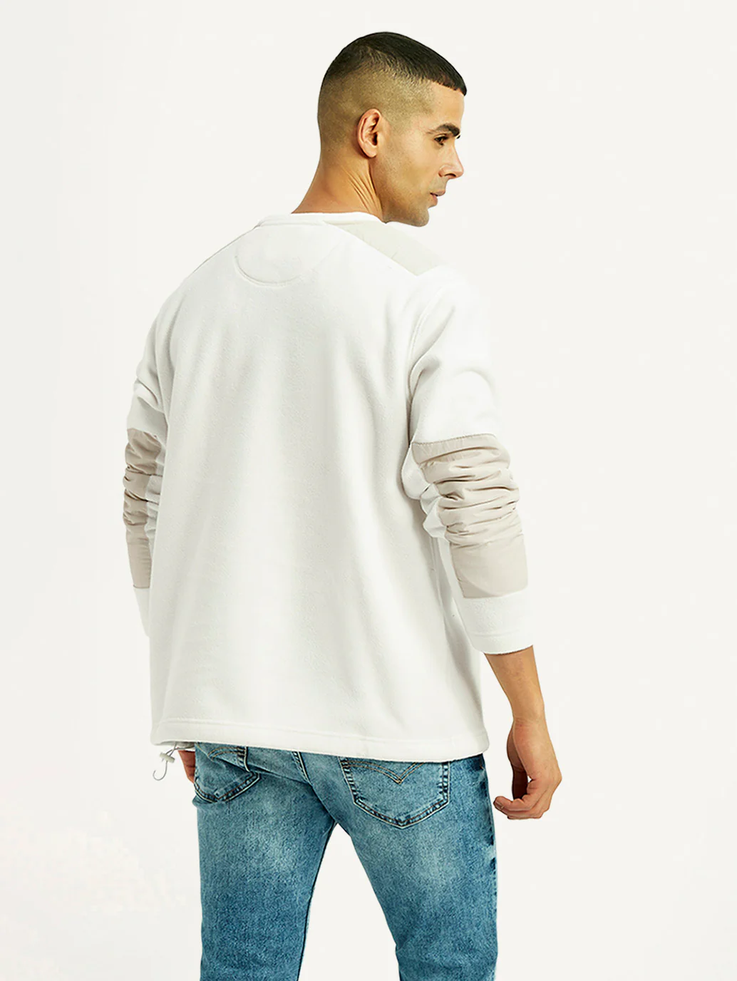 Men's Colorblock White Crew Neck Sweatshirt - Image 4