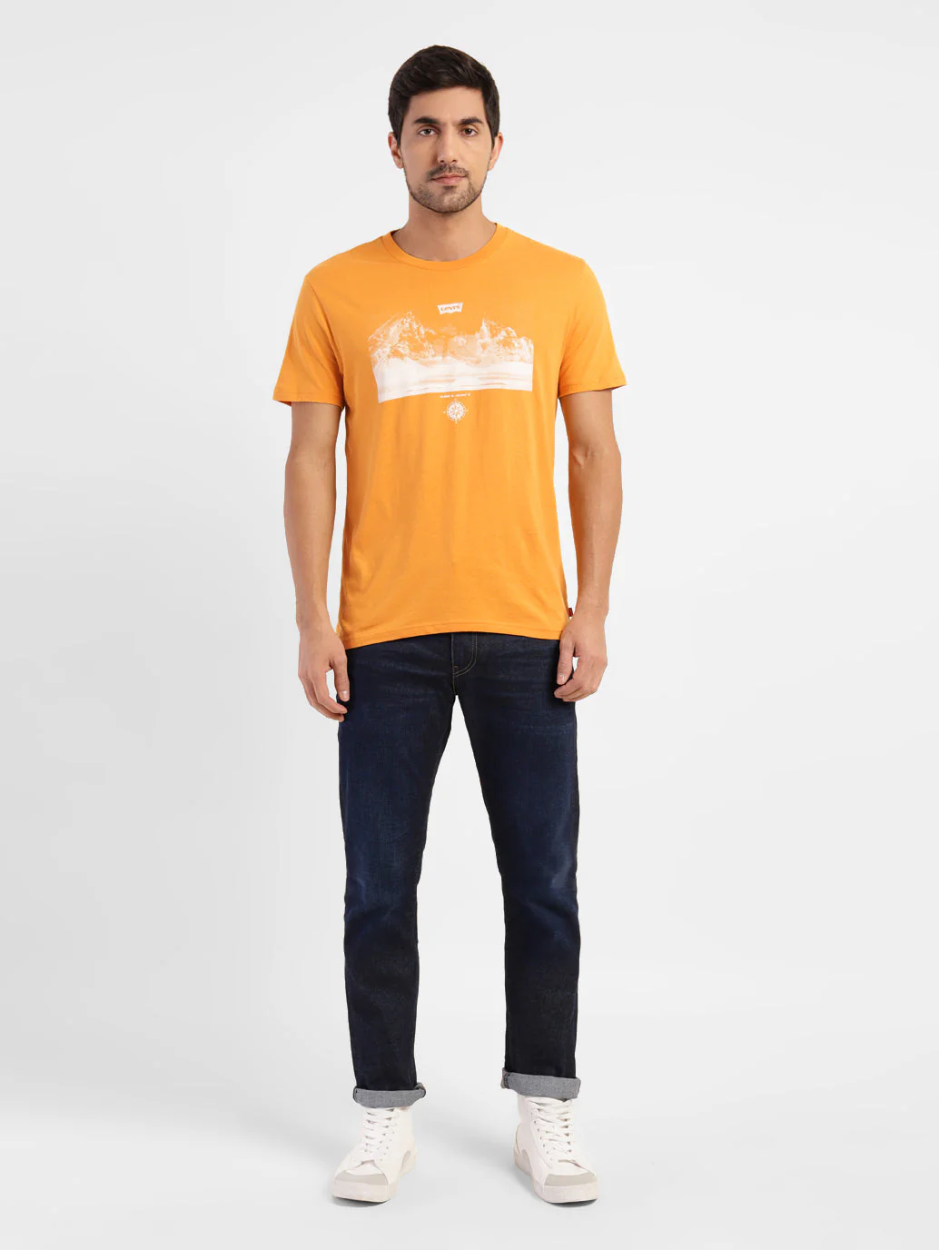 Men's Graphic Print Slim Fit T-shirt - Image 6