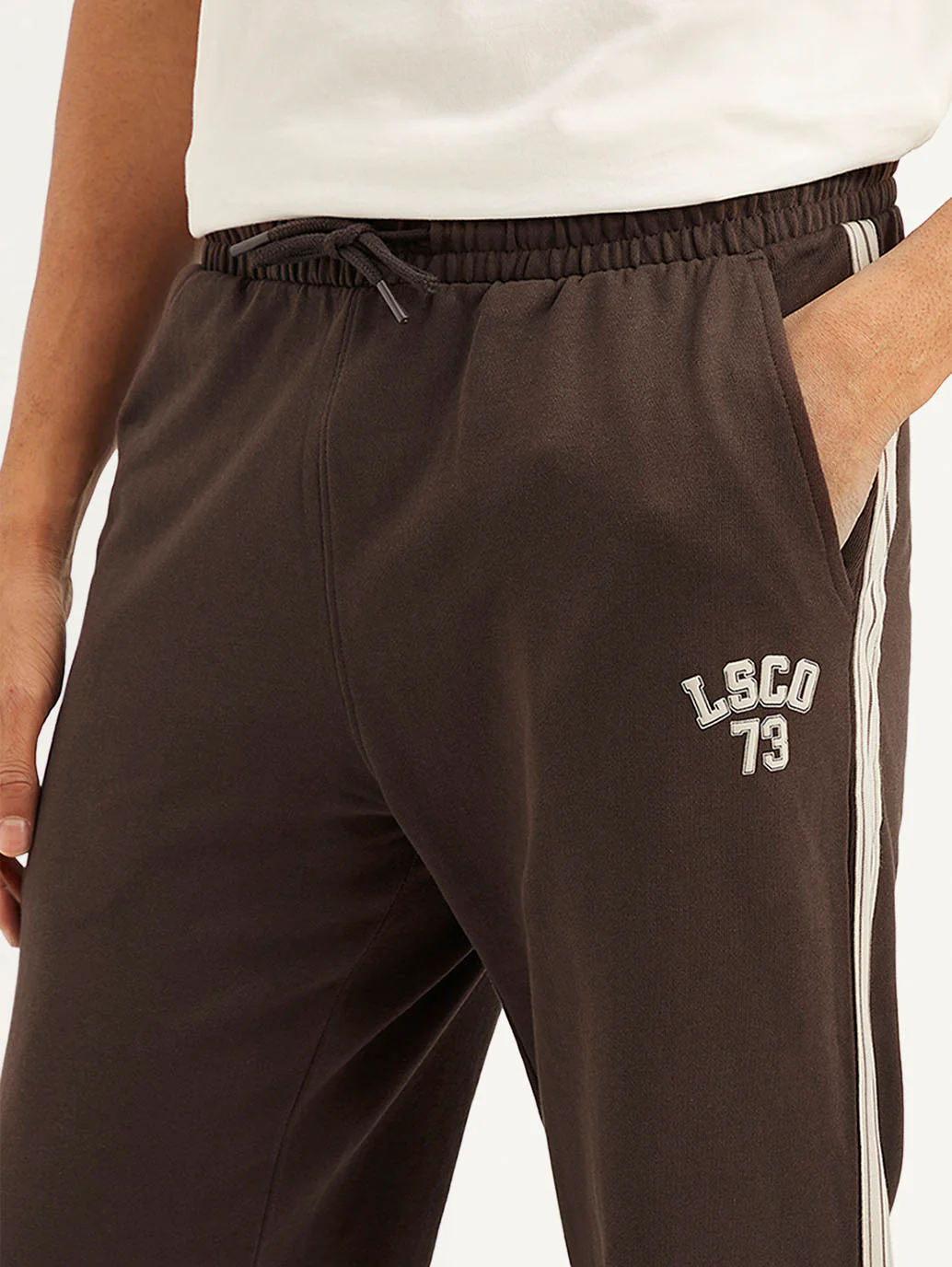 Men's Dark Brown Solid Utility Joggers - Image 4