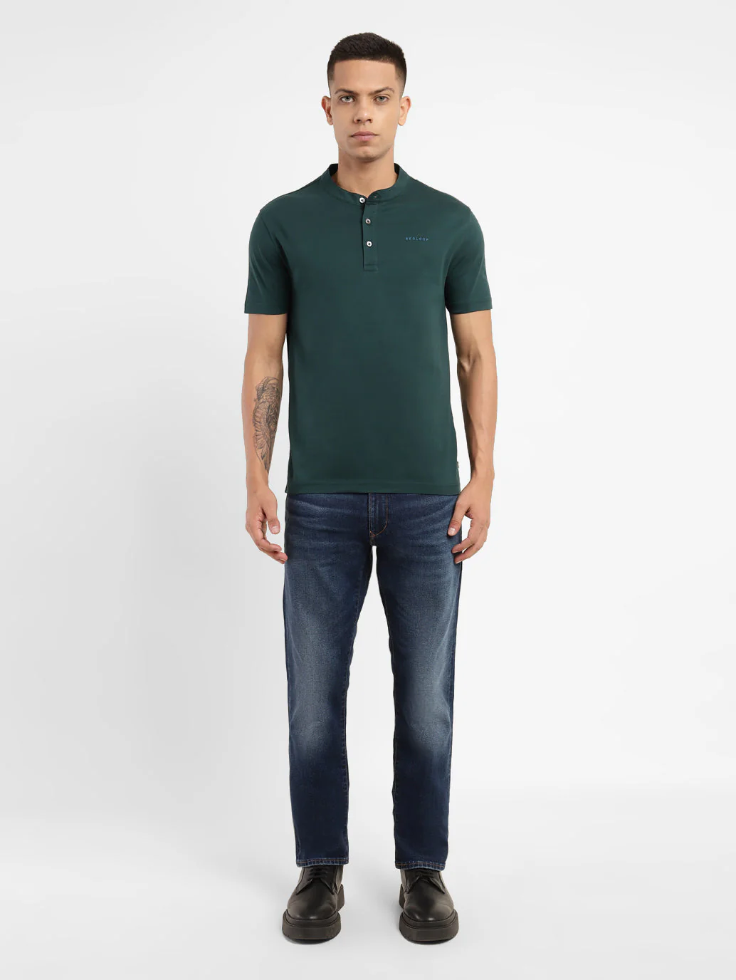 Men's Solid Henley Neck T-shirt - Image 6
