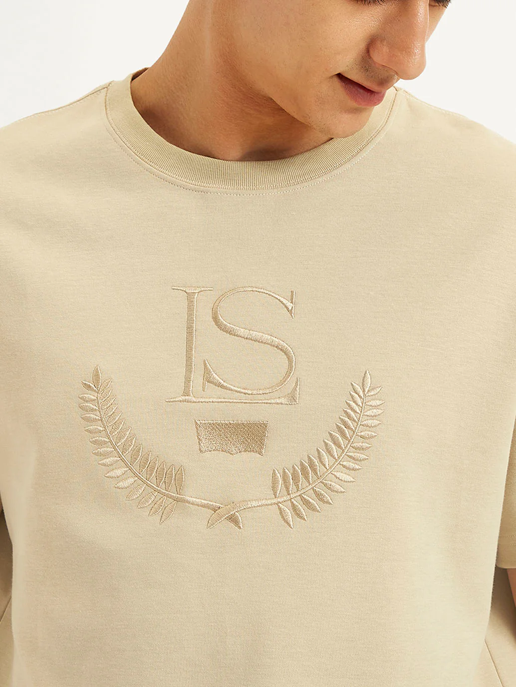 Men's Embroidered Regular Fit T-Shirt - Image 5