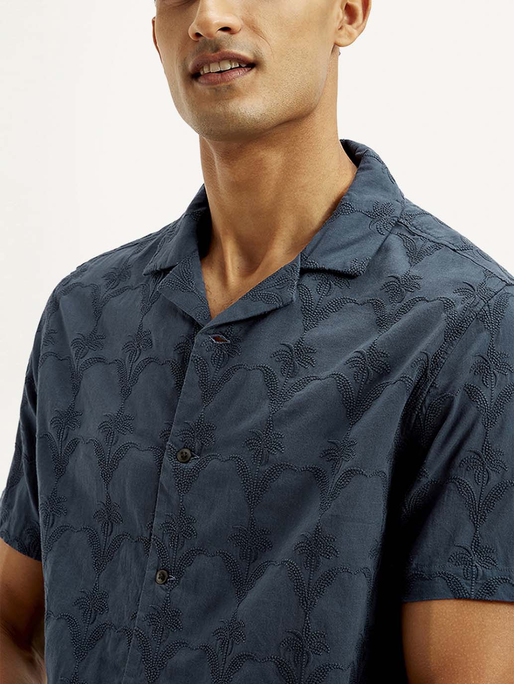 Men's Embroidered Resort Collar Loose Fit Shirt - Image 4