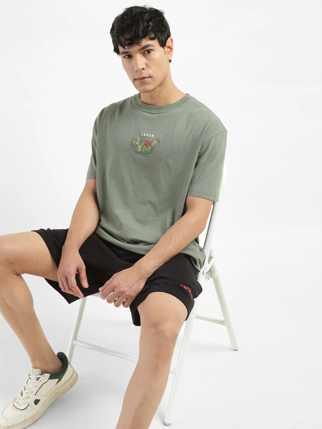 Men's Embroidered Round Neck T-shirt - Image 2