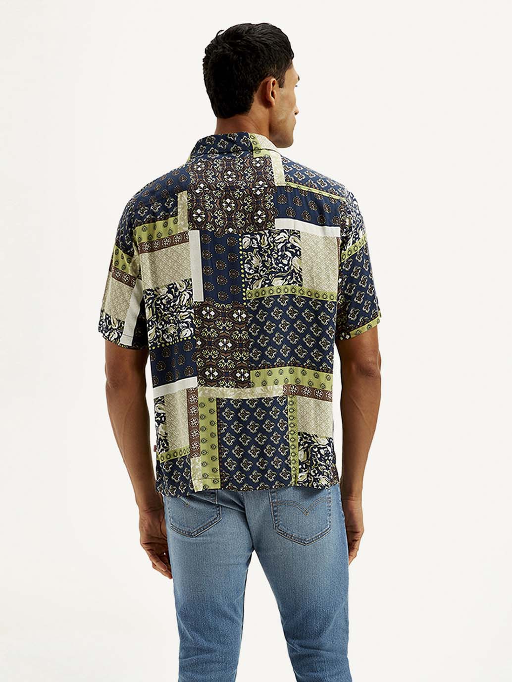 Men's Resort Collar Ethnic Motif Loose Fit Shirt - Image 4