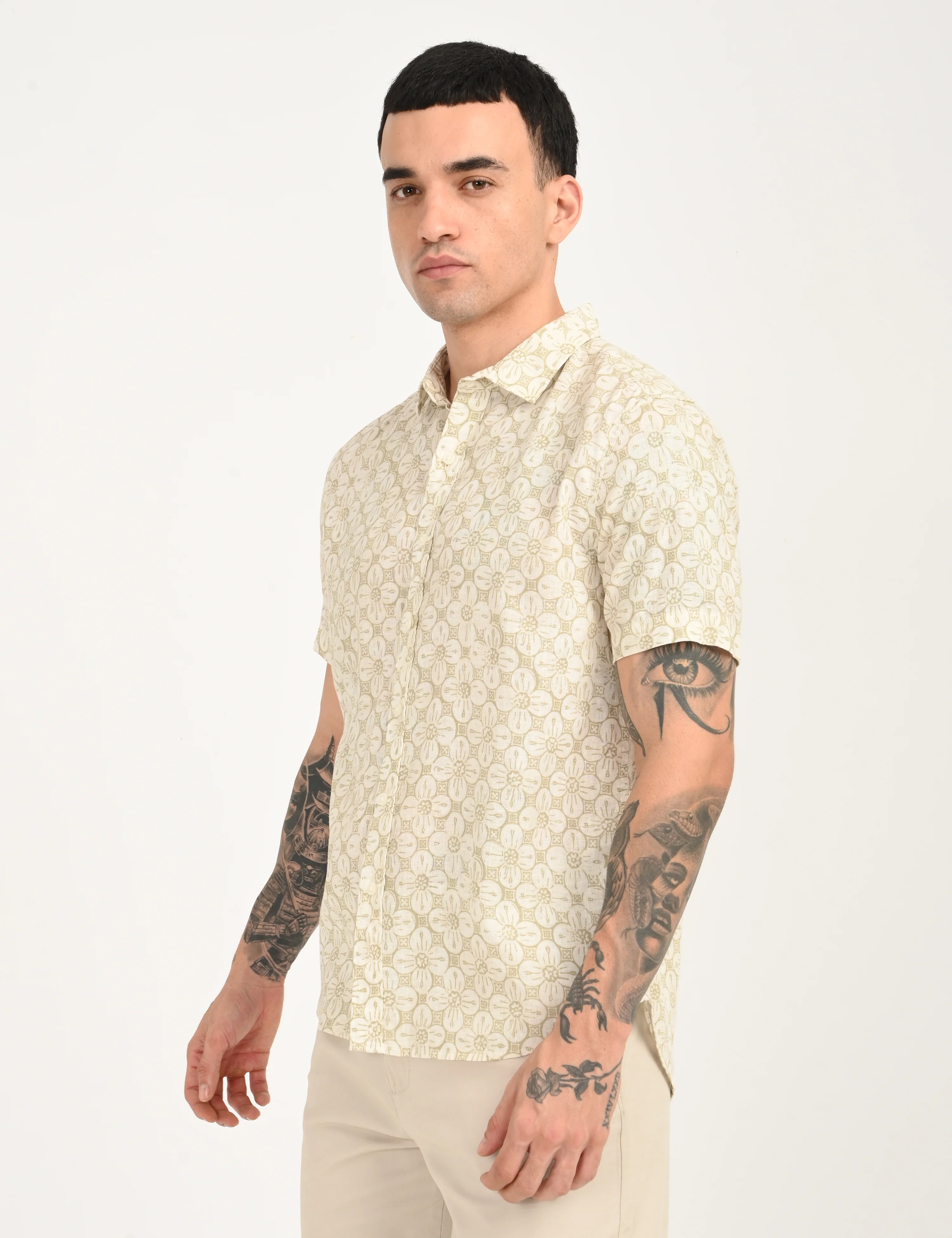 Men's Floral Beige Slim Fit Shirt - Image 2
