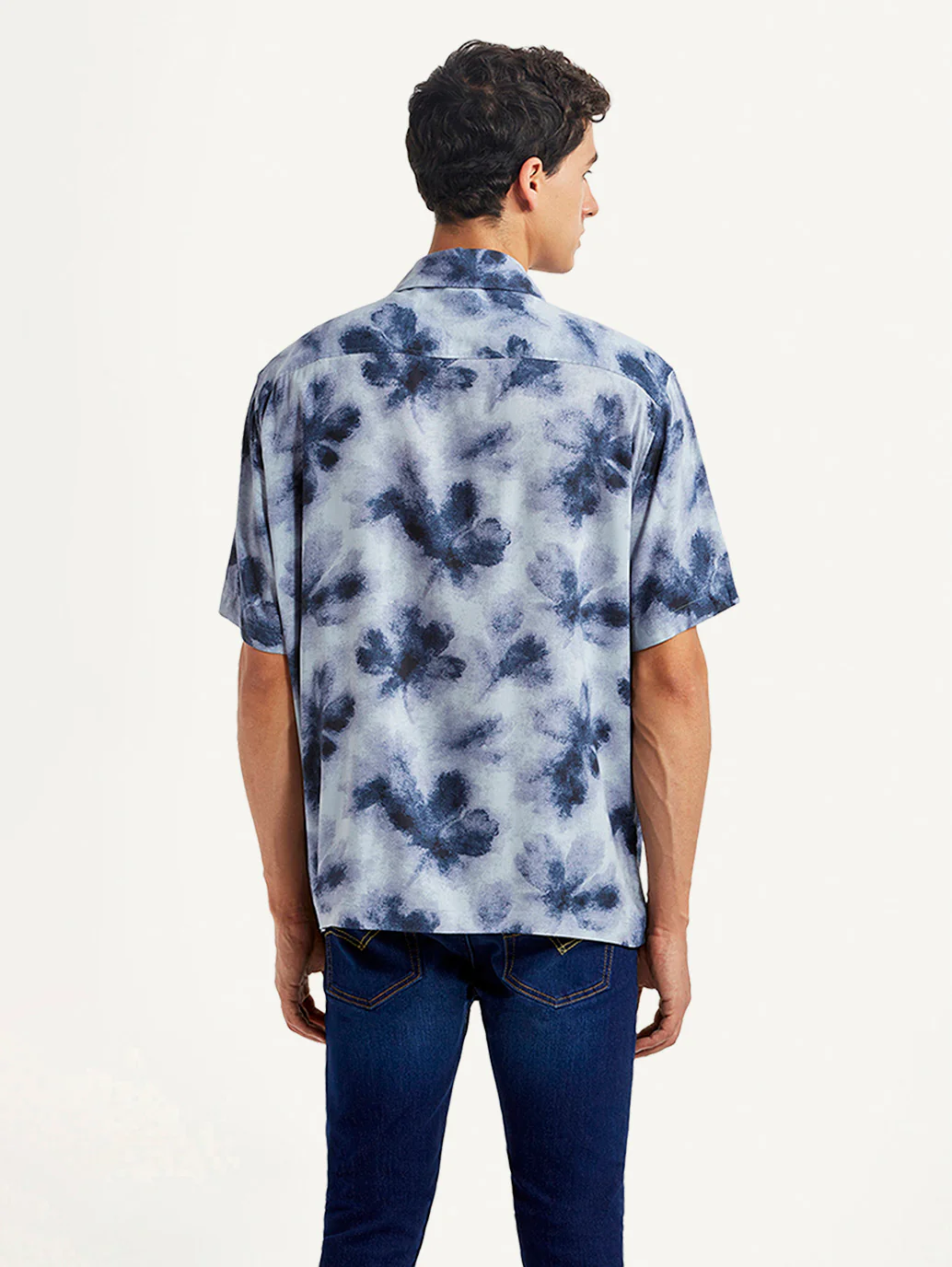 Men's Floral Light Blue Relaxed Fit Camp Shirt - Image 2