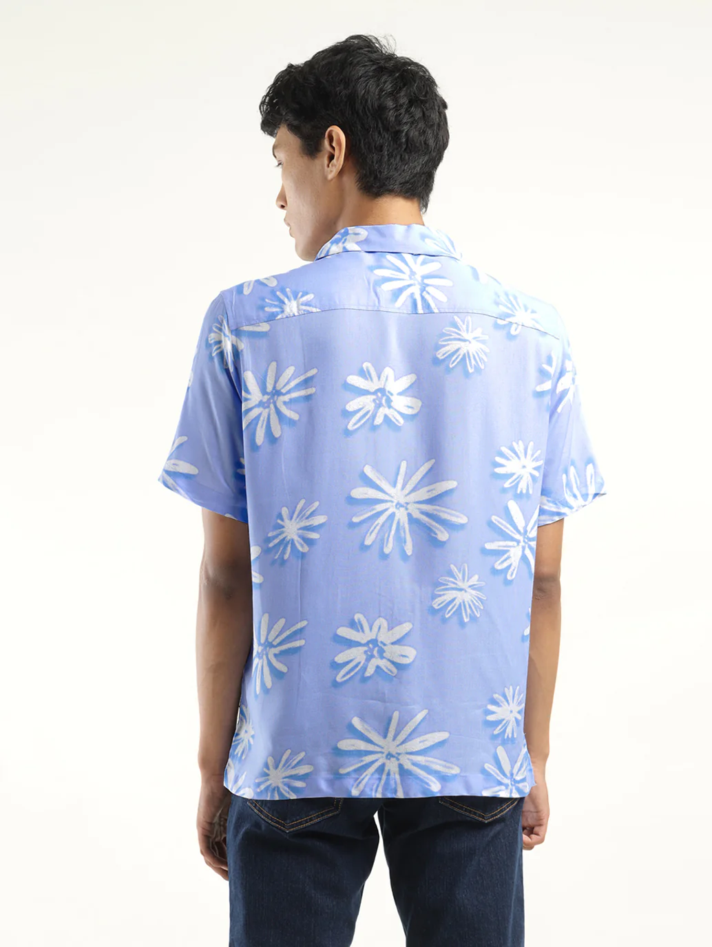 Men's Floral Print Camp Shirt - Image 4