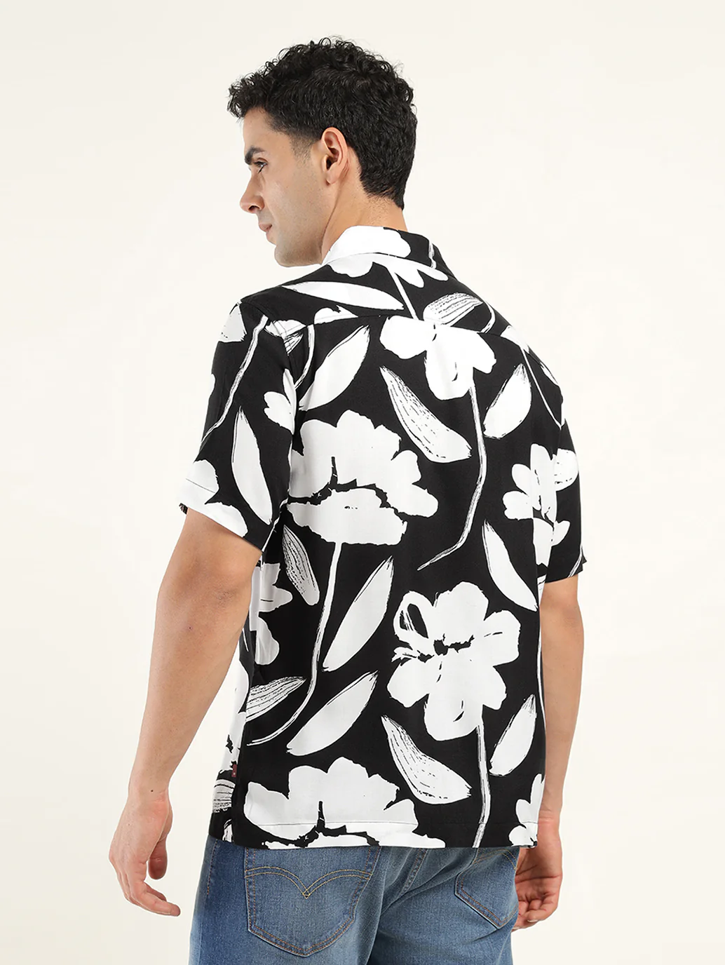 Men's Floral Print Camp Shirt - Image 3
