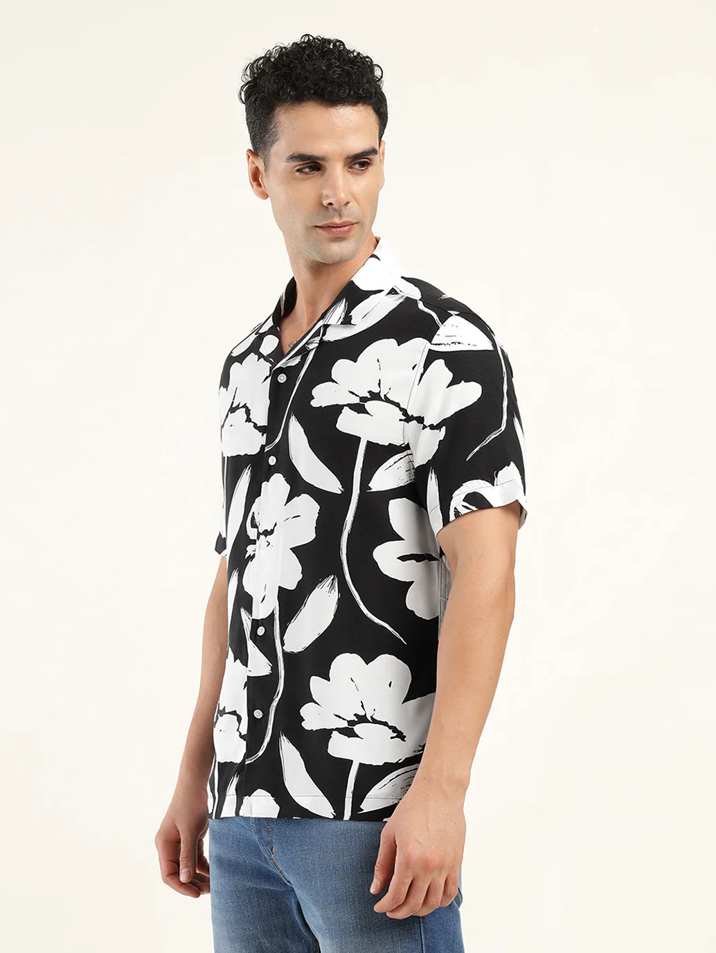 Men's Floral Print Camp Shirt - Image 5