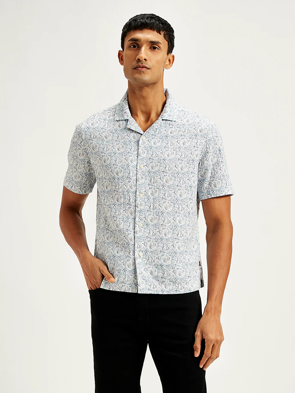 Men's Floral Print Regular Fit Camp Shirt - Image 5