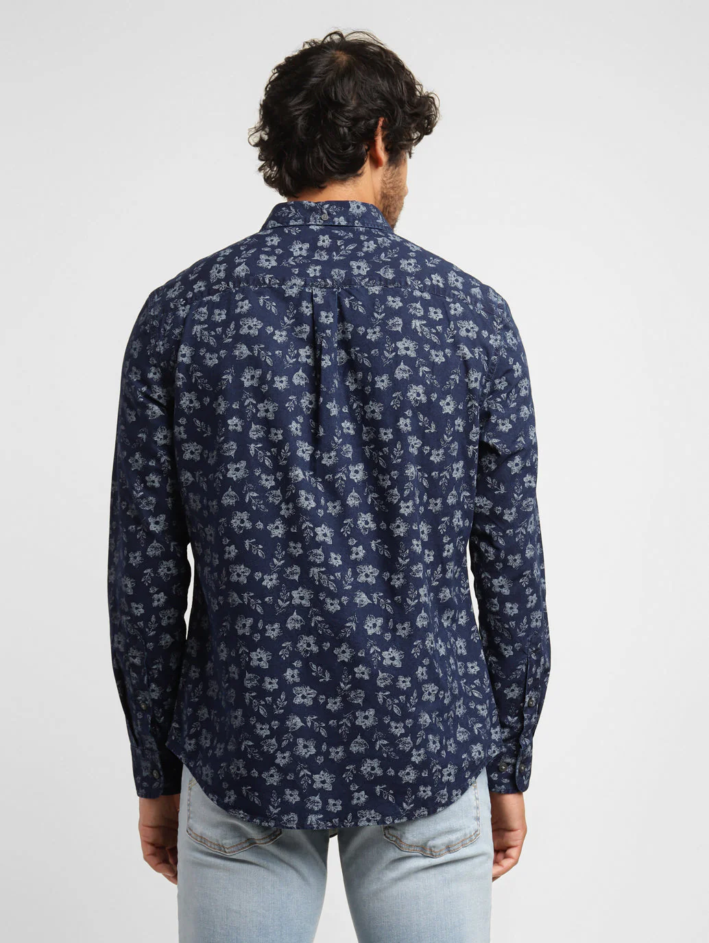 Men's Floral Print Spread Collar Shirt - Image 3