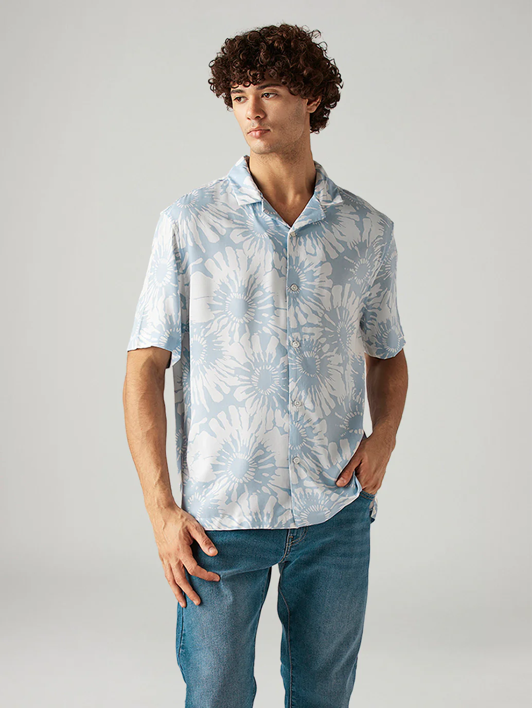 Men's Floral Relaxed Fit Resort Collar Shirt - Image 2