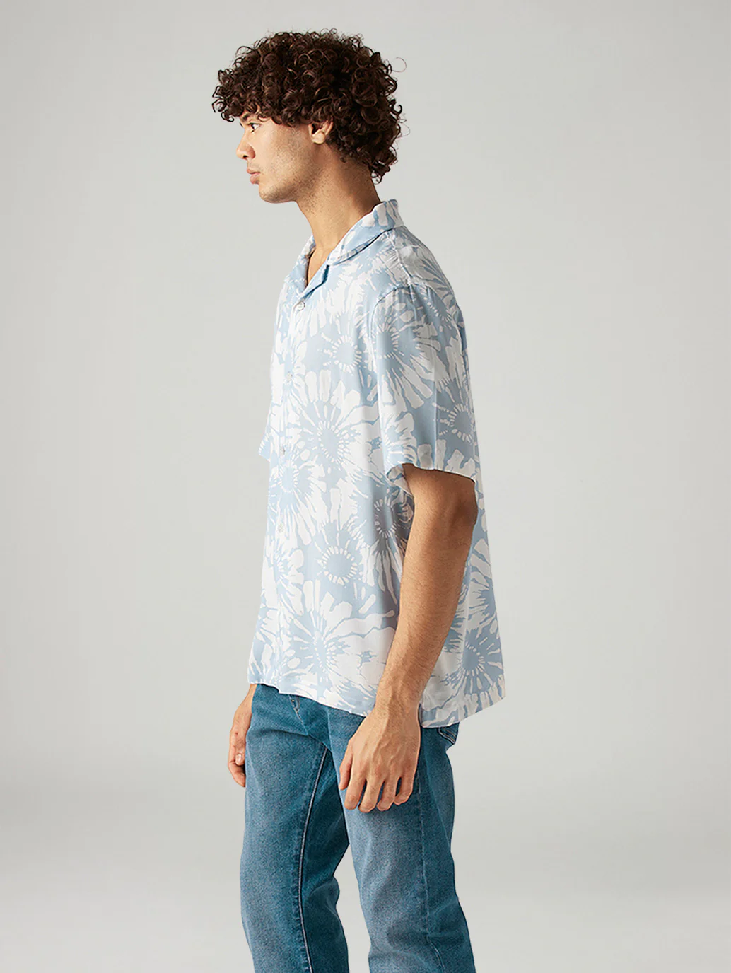 Men's Floral Relaxed Fit Resort Collar Shirt - Image 5
