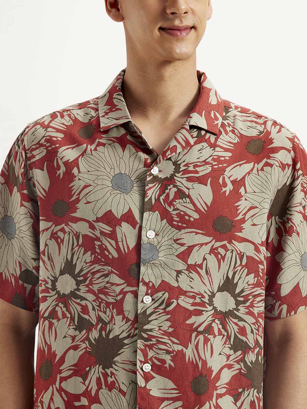Men's Resort Collar Floral Loose Fit Linen Shirt - Image 5