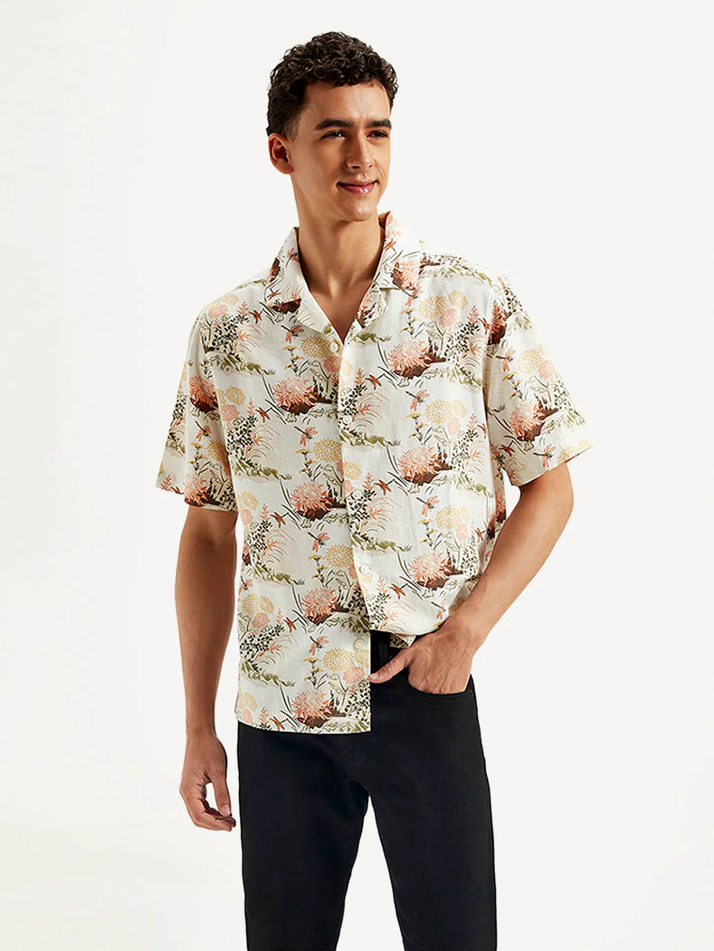 Men's Resort Collar Floral Loose Fit Linen Shirt - Image 2