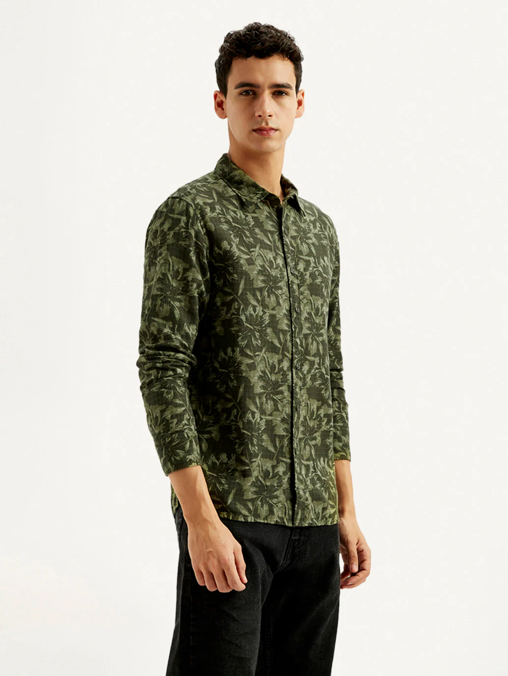 Men's Floral Slim Fit Shirt - Image 5