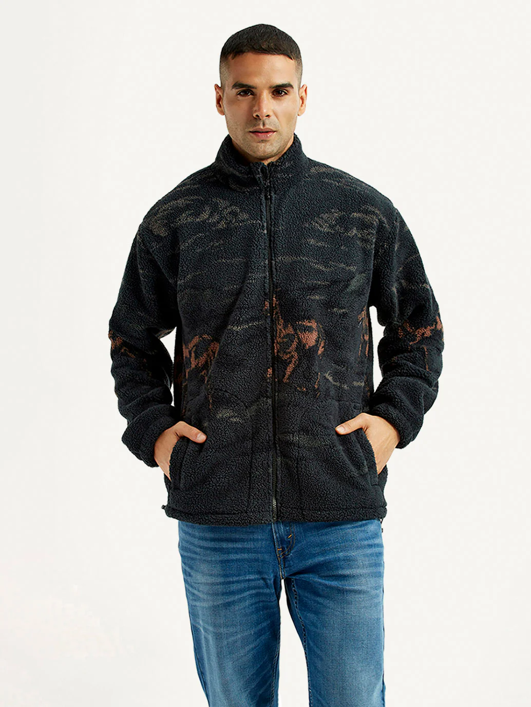 Men's Graphic Loose Fit Sherpa Sweatshirt - Image 2