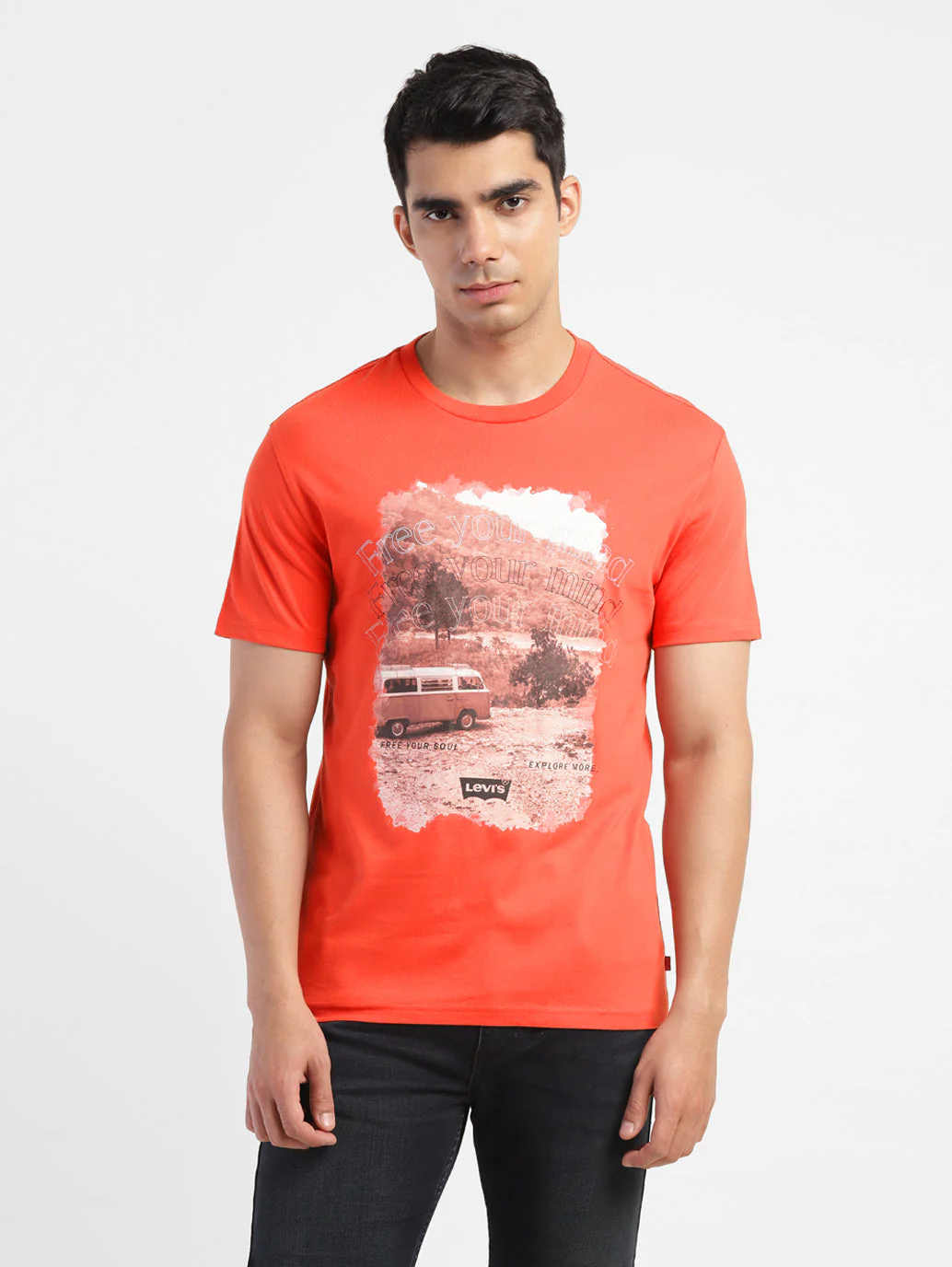 Men's Graphic Print Slim Fit T-shirt - Image 2