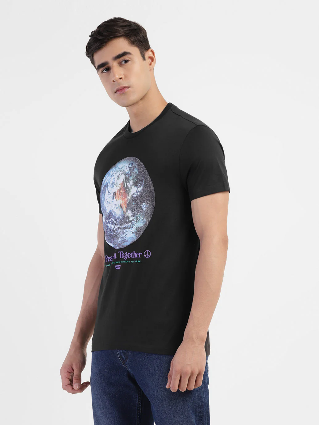 Men's Graphic Print Slim Fit T-shirt - Image 4