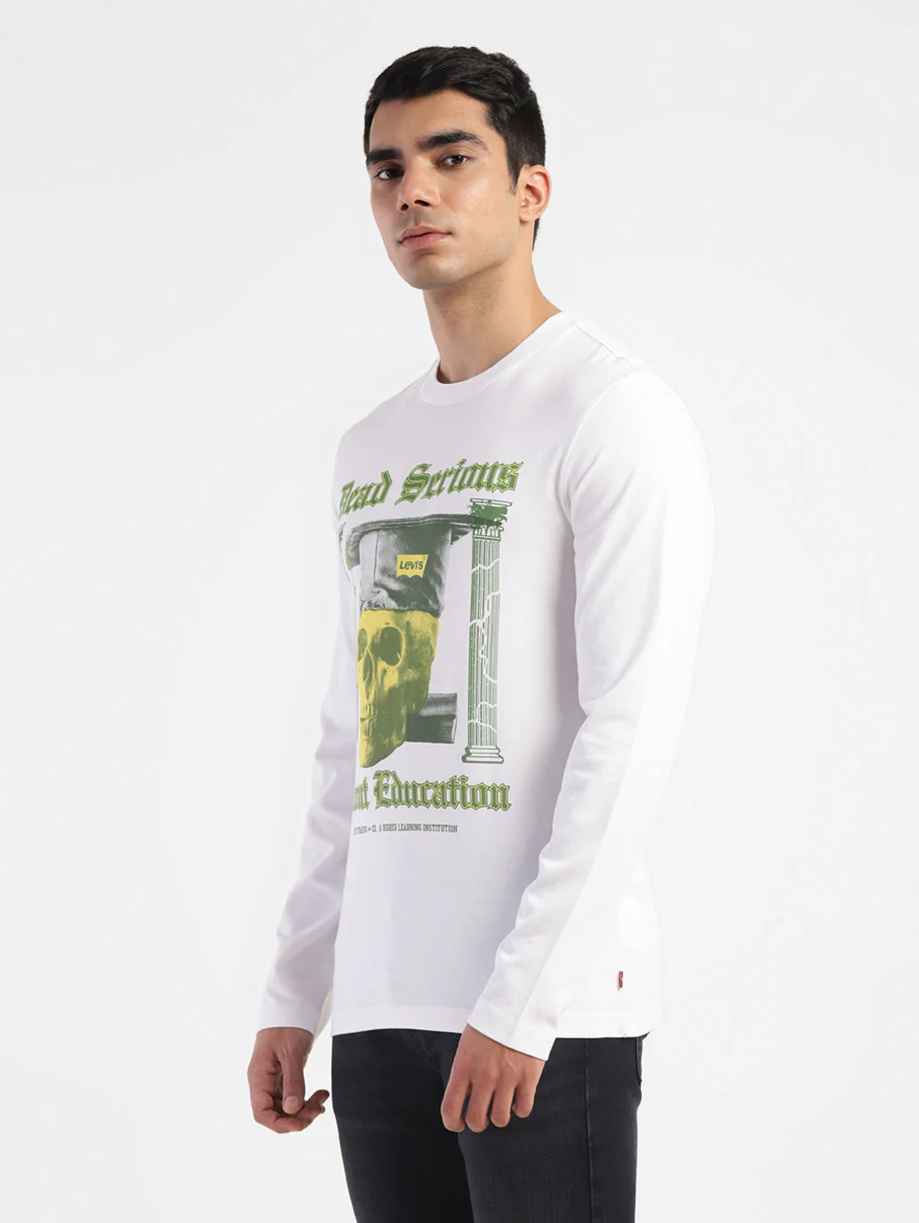 Men's Graphic Print Slim Fit T-shirt - Image 4