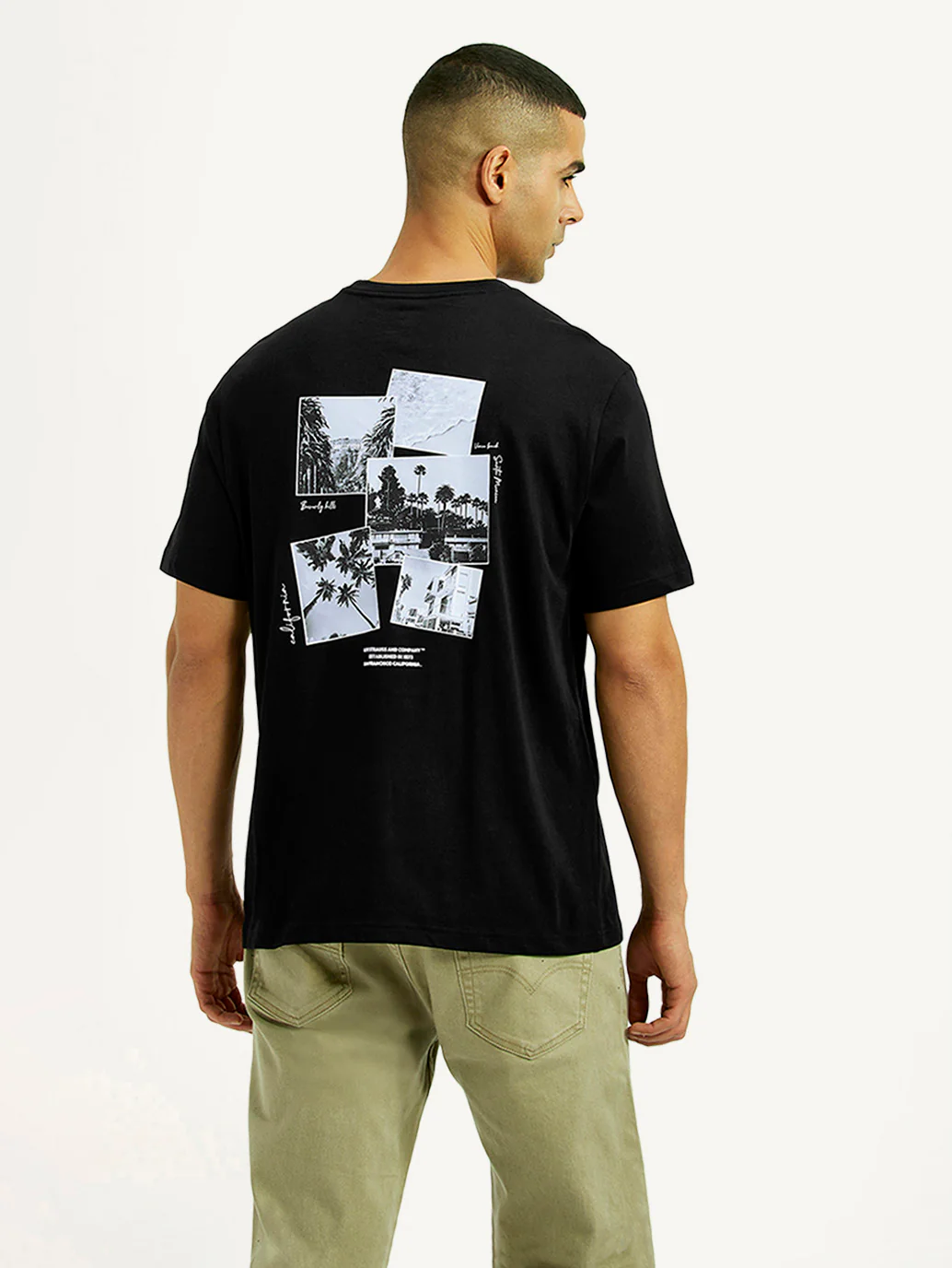 Men's Graphic Print Black Crew Neck T-shirt - Image 2