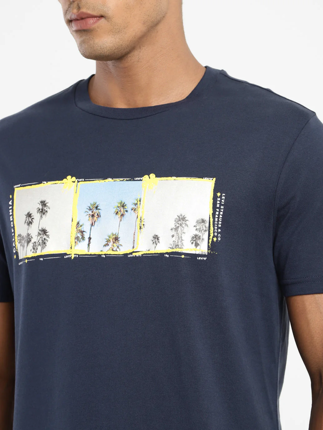 Men's Graphic Print Slim Fit T-shirt - Image 5